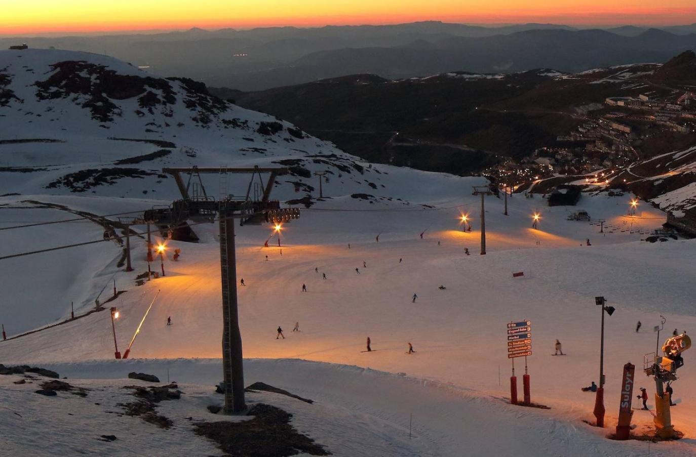 Vista Nevada Ski Lodge Сьерра-Невада Экстерьер фото