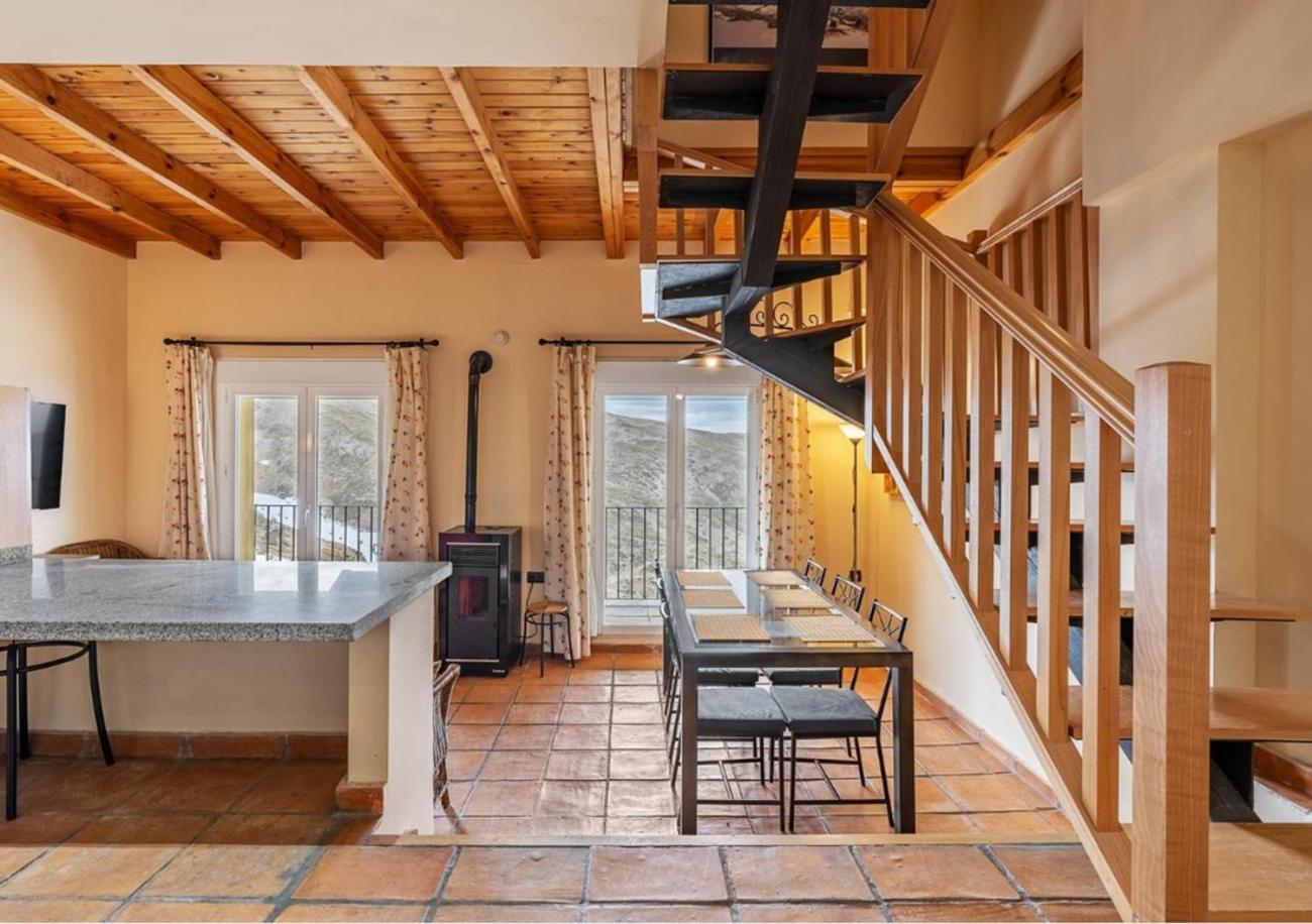 Vista Nevada Ski Lodge Сьерра-Невада Экстерьер фото